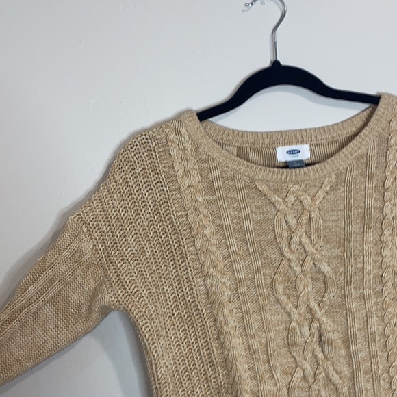 Sweaters - 🌟Adorable Knitted Warm sweater!